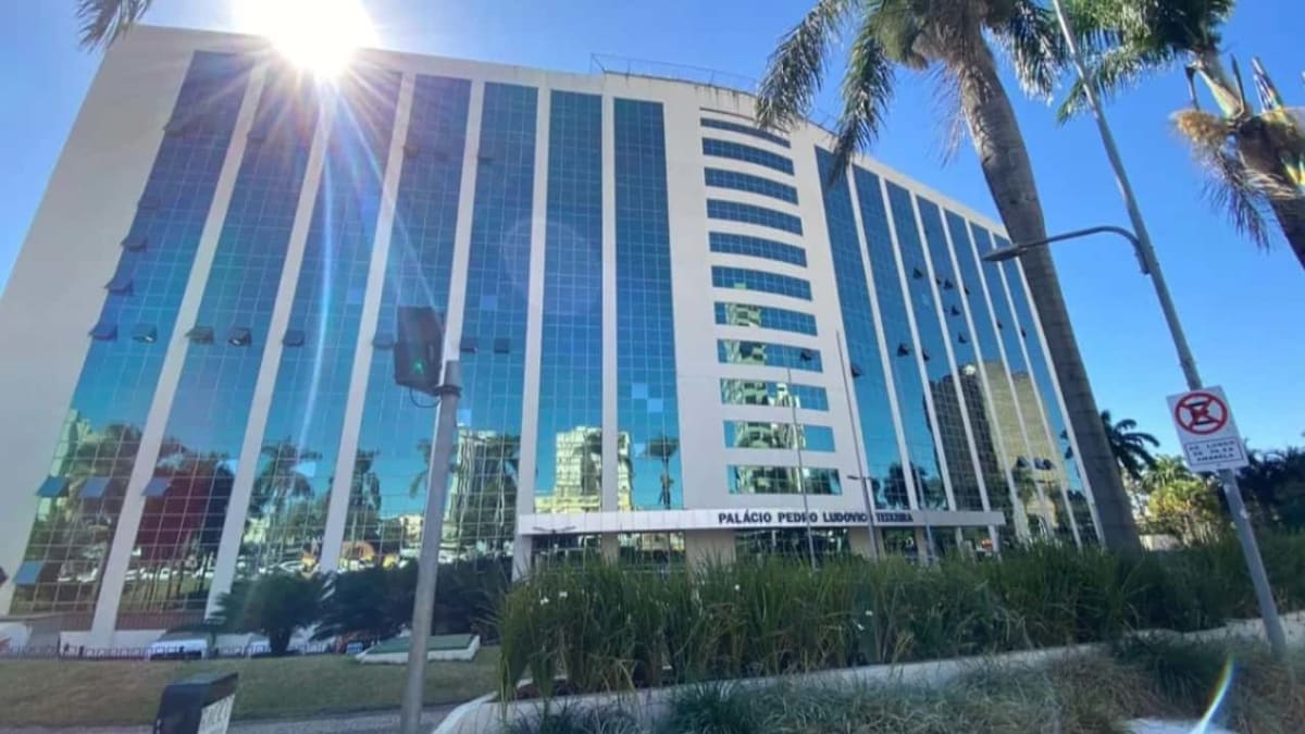 Governo de Goiás anuncia mudanças no primeiro escalão a partir de abril