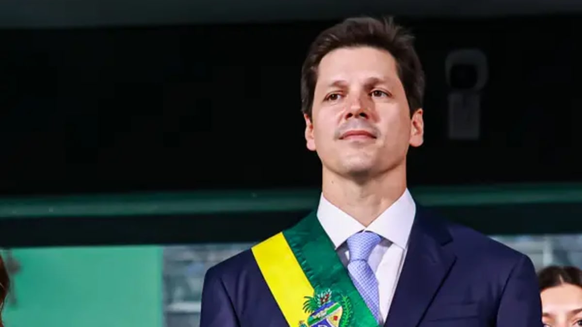 Daniel Vilela promove 15 mudanças no secretariado e redefine primeiro escalão