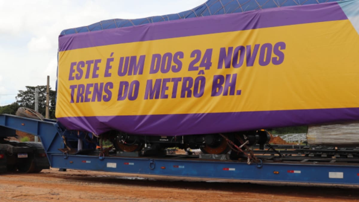 Chegam a Belo Horizonte mais dois trens para modernização do metrô da RMBH