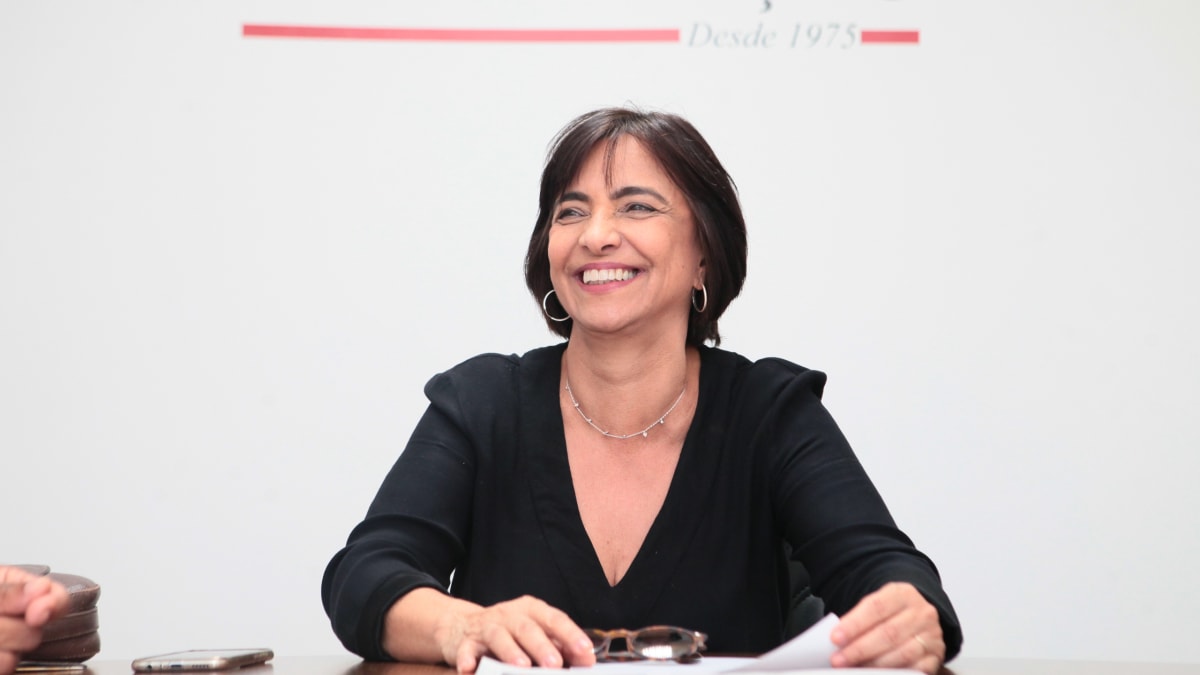 Isaura Lemos confirma filiação ao PSB e pré-candidatura ao Senado em 2026