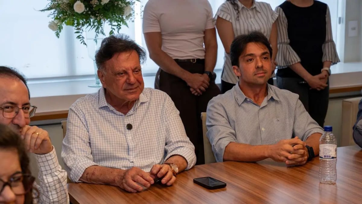 Daniel Vilela troca comando da Seinfra; Adib Elias deixa cargo para disputar eleição