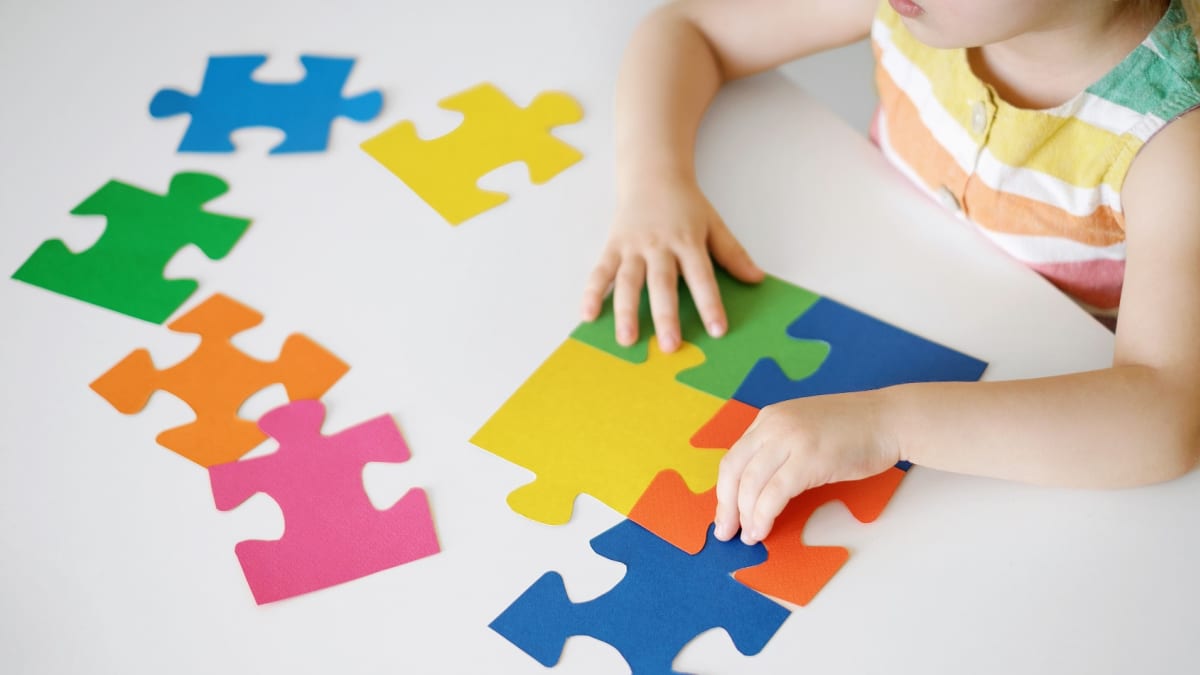 SUS reforça assistência a pessoas com autismo no Rio de Janeiro com novos investimentos