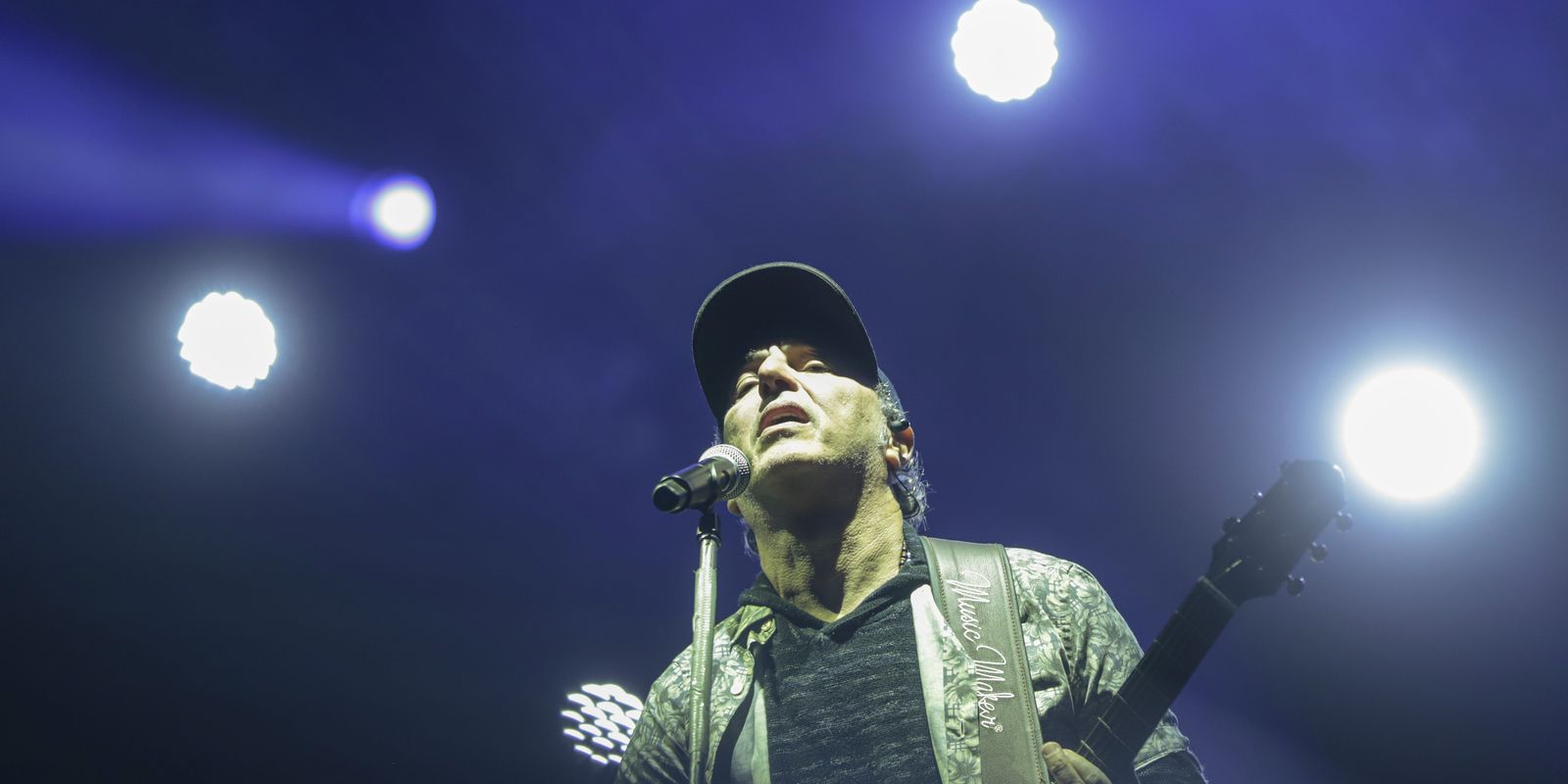 Zeca Baleiro lança projeto musical para celebrar 60 anos