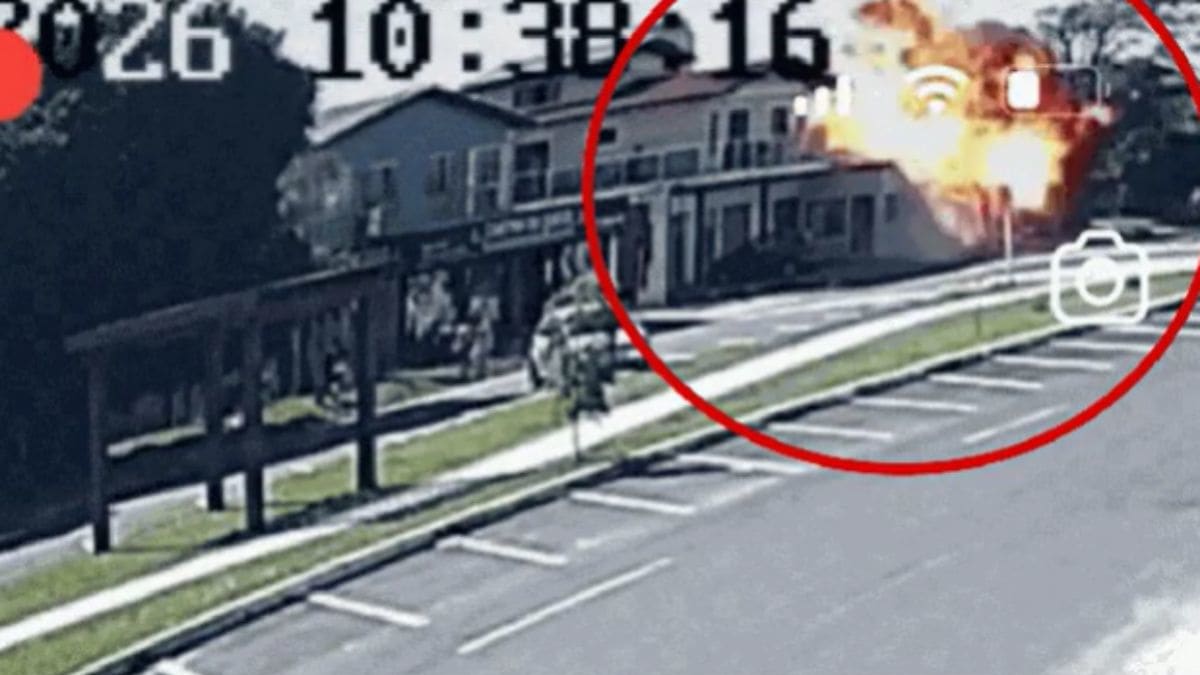 Avião que saiu de SC cai em Capão da Canoa e deixa três mortos