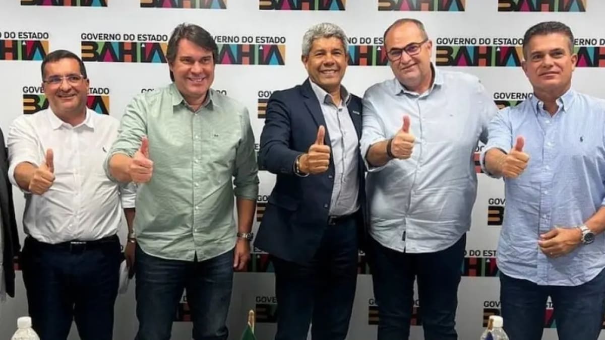 Deputados e dirigente do PT manifestam apoio à chapa governista na Bahia