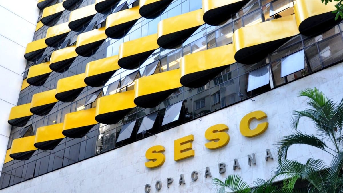 Sesc RJ promove Núcleos de Literatura com programação gratuita em oito unidades