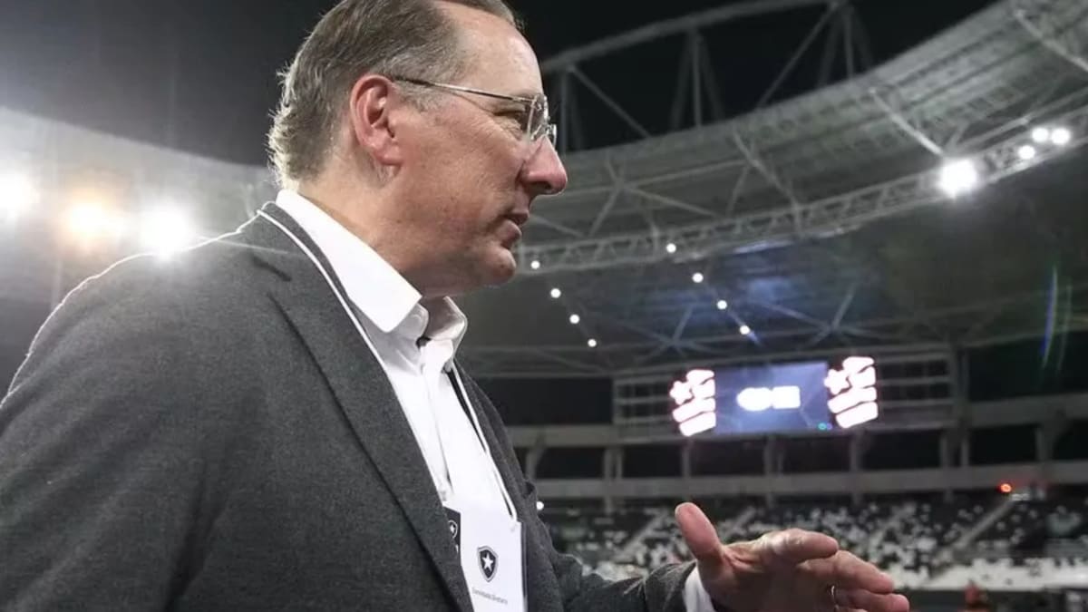 Botafogo processa Olympique Lyonnais por R$ 745 milhões em disputa judicial