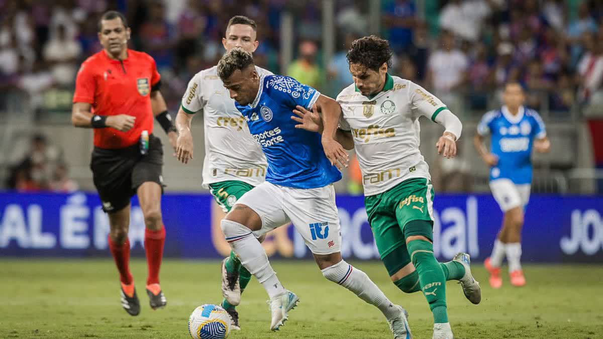 Bahia enfrenta Palmeiras na Fonte Nova em confronto direto pelo Brasileirão