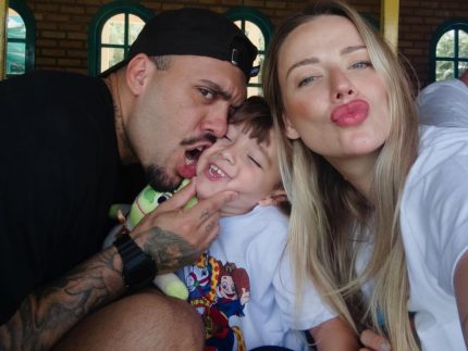 Pedro Ortega gera polêmica ao criticar fantasia de Páscoa do filho