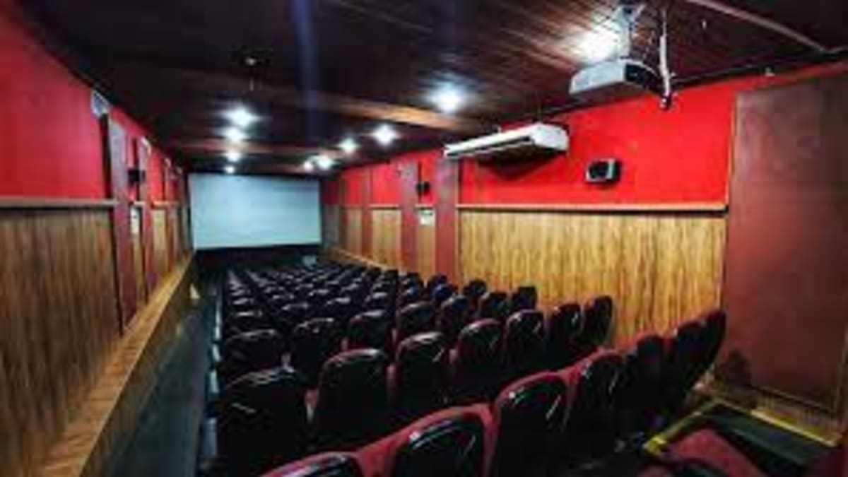 Projeto propõe sessões mensais de cinema adaptadas para pessoas com autismo em Goiânia