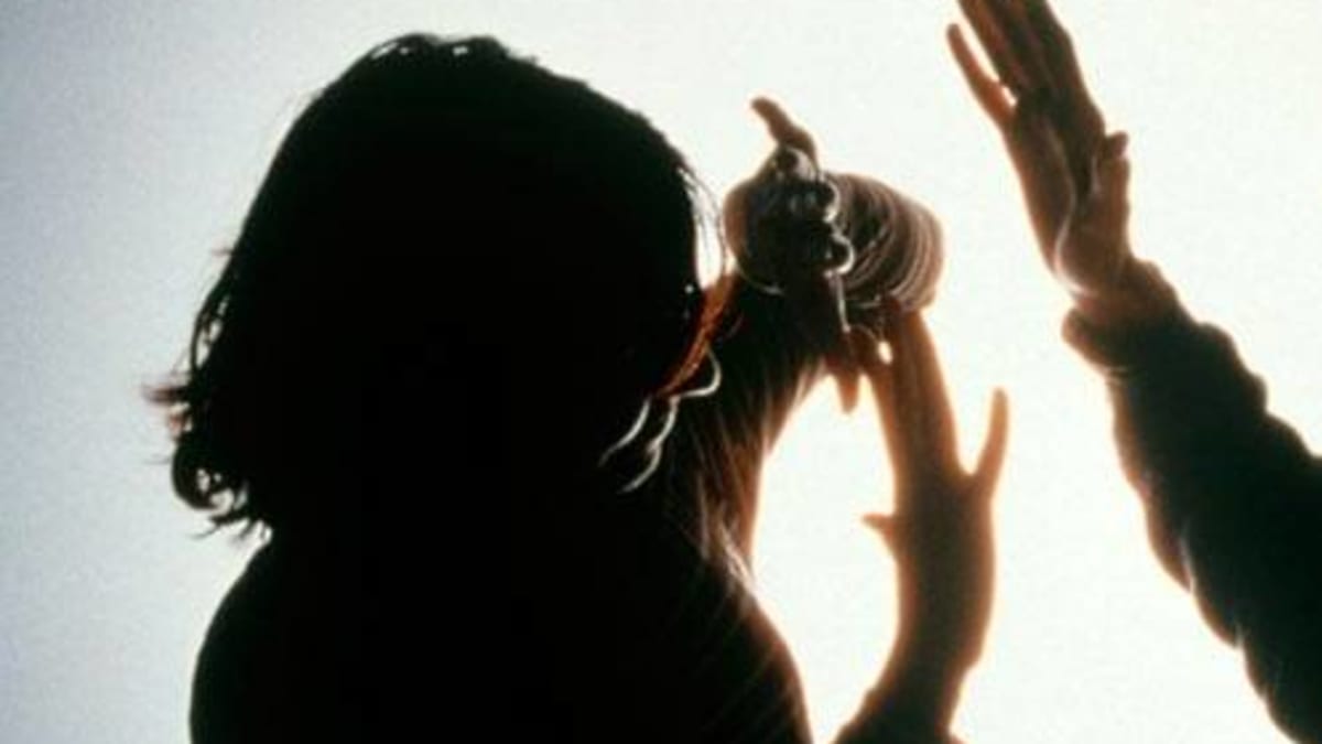 Mulher denuncia agressão e tentativa de homicídio por ex-companheiro em Criciúma