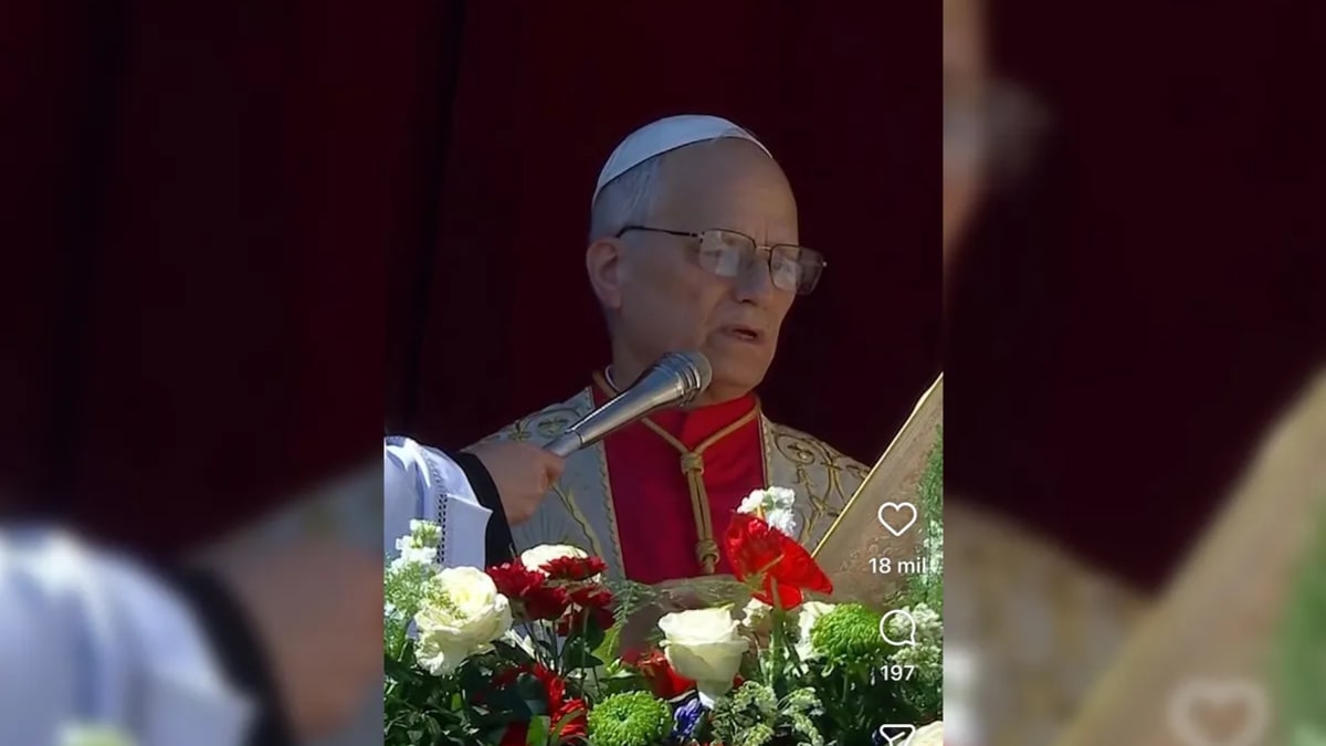 Papa Leão XIV pede paz em primeira bênção de Páscoa como pontífice