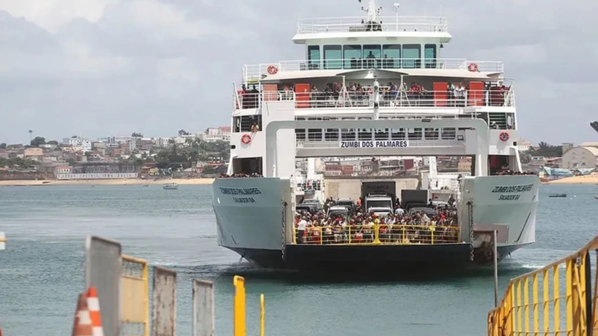 Sistema Ferry-Boat registra filas de mais de 4 horas no retorno da Semana Santa na Bahia