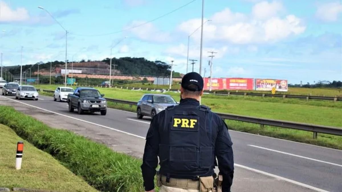 Médico baiano é preso em flagrante com carga ilegal de eletrônicos e medicamentos em Minas Gerais