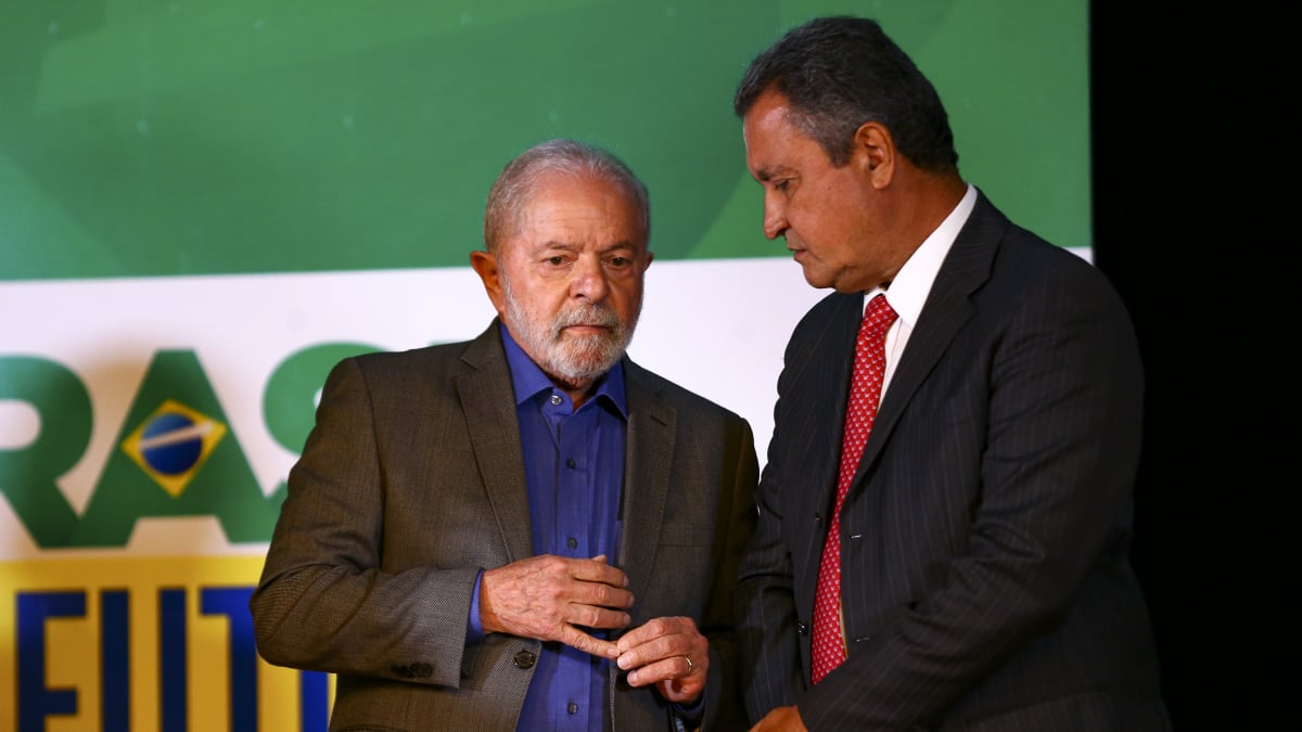 Rui Costa deixa Casa Civil para disputar Senado na chapa de Jerônimo Rodrigues