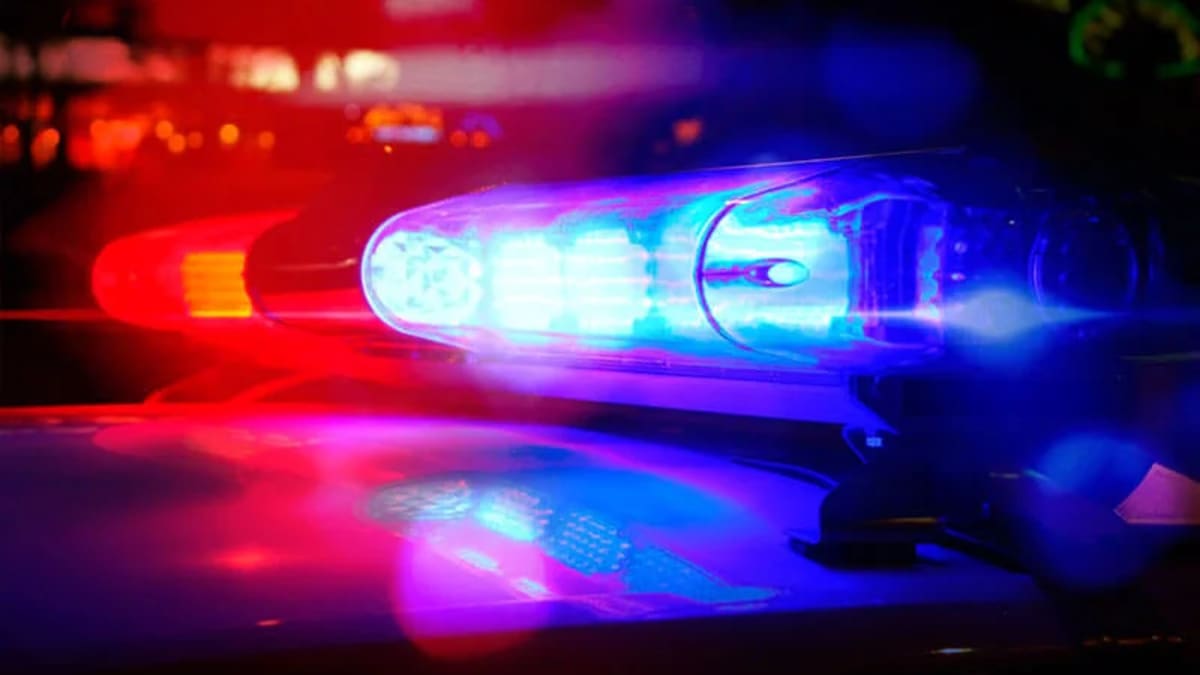 Foragido com dois mandados é preso após fuga e resistência em Indaial