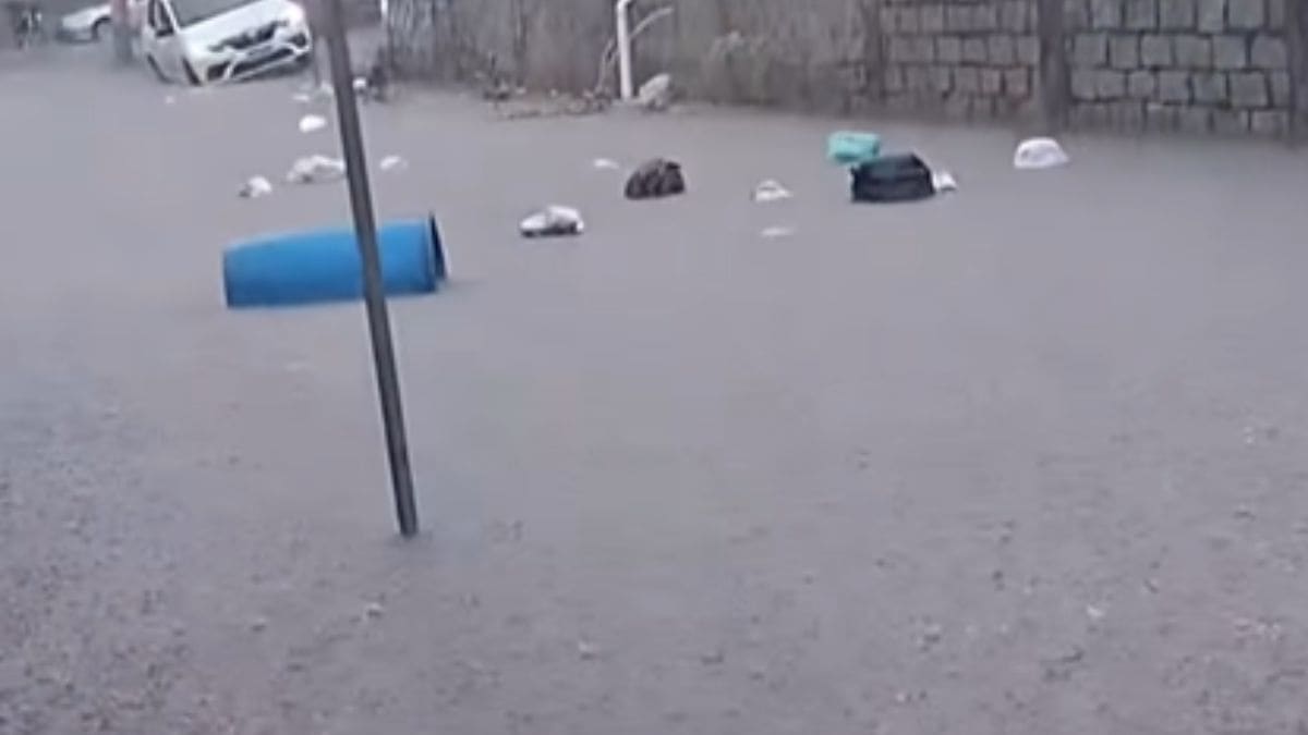 Chuva em Camboriú ultrapassa 100 mm em 12 horas e suspende aulas nesta segunda-feira