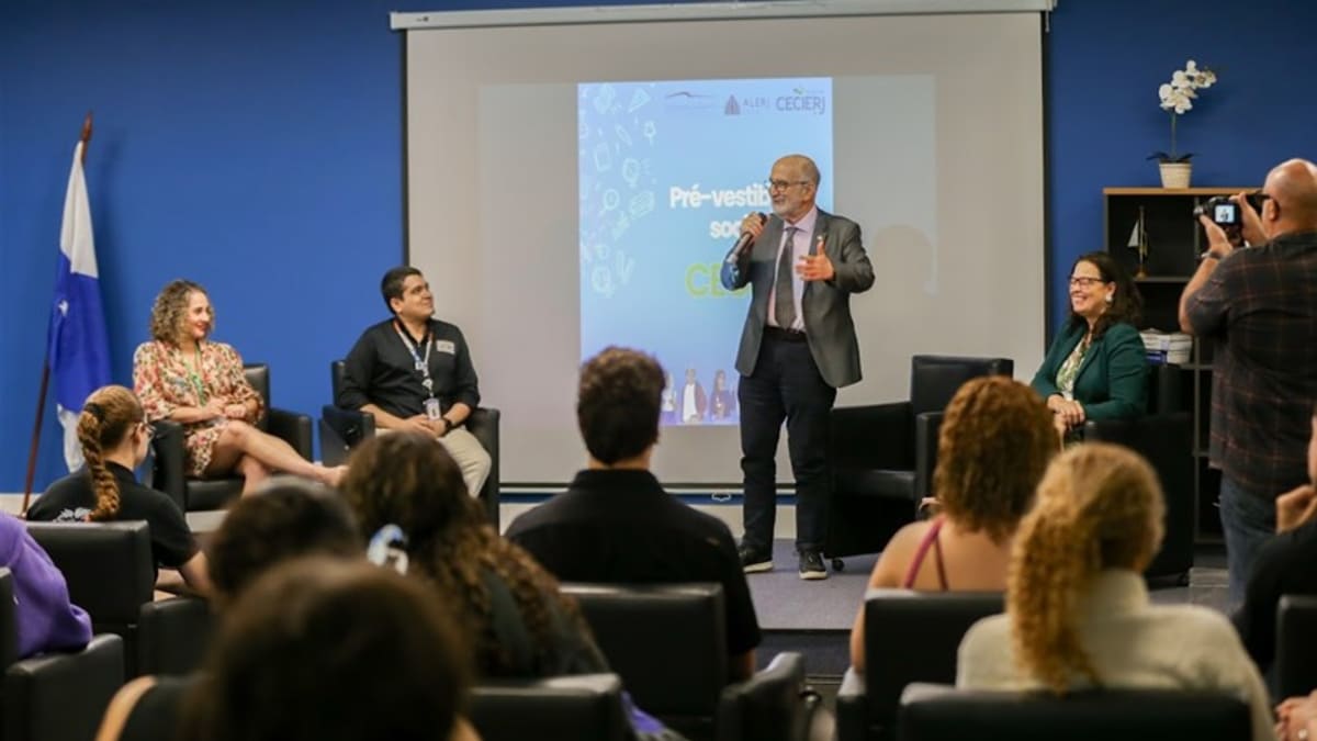 Escola do Legislativo inicia Pré-Vestibular Social para jovens e adultos em vulnerabilidade social