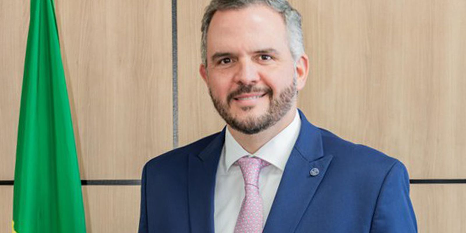 Governo anuncia medidas para conter alta no preço do querosene de aviação