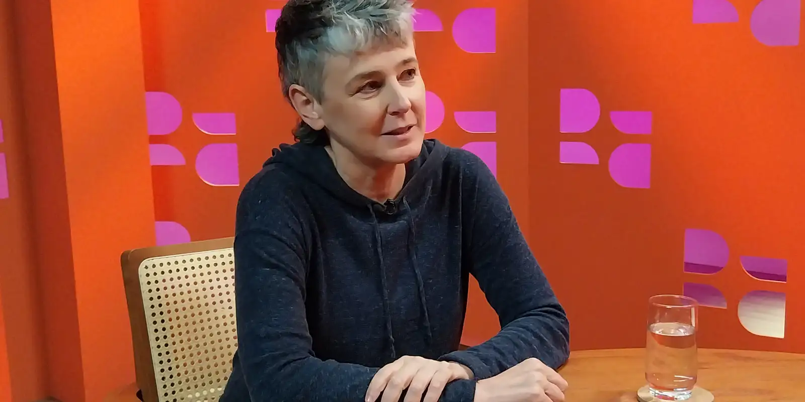 Mulheres enfrentam desafios no futebol masculino