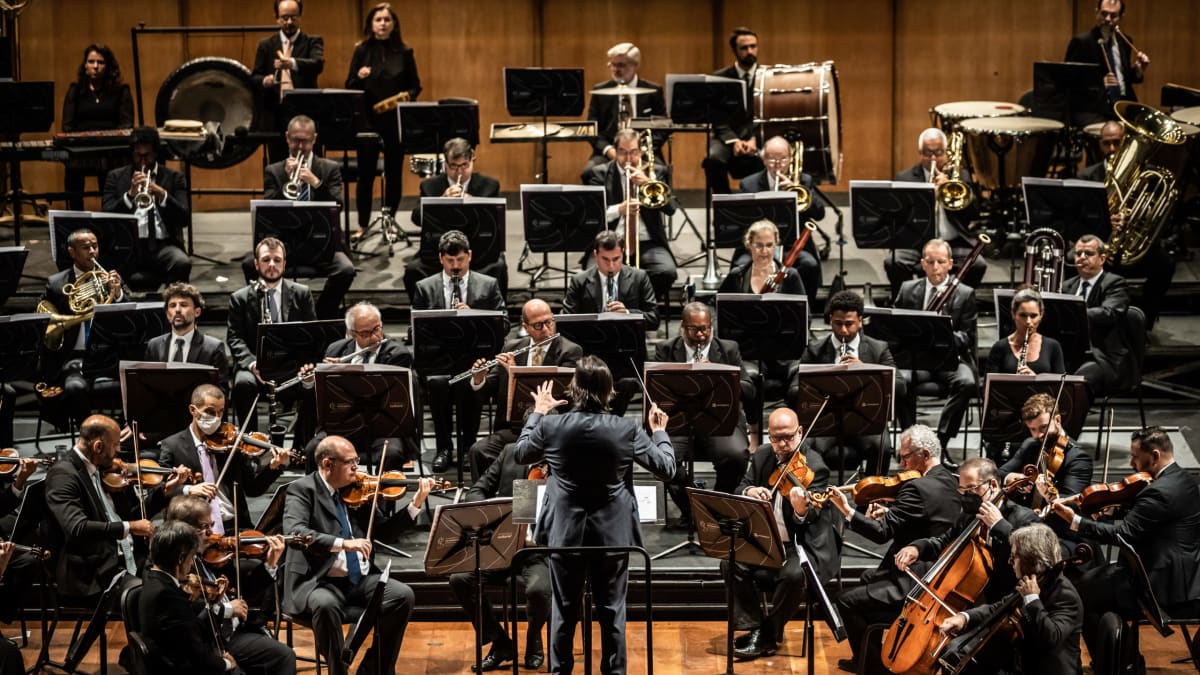Orquestra Petrobras Sinfônica retorna ao Theatro Municipal com programa diversificado