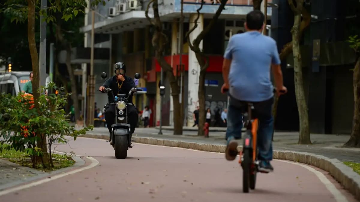 Comissão de Segurança no Ciclismo critica decreto sobre bicicletas elétricas no Rio