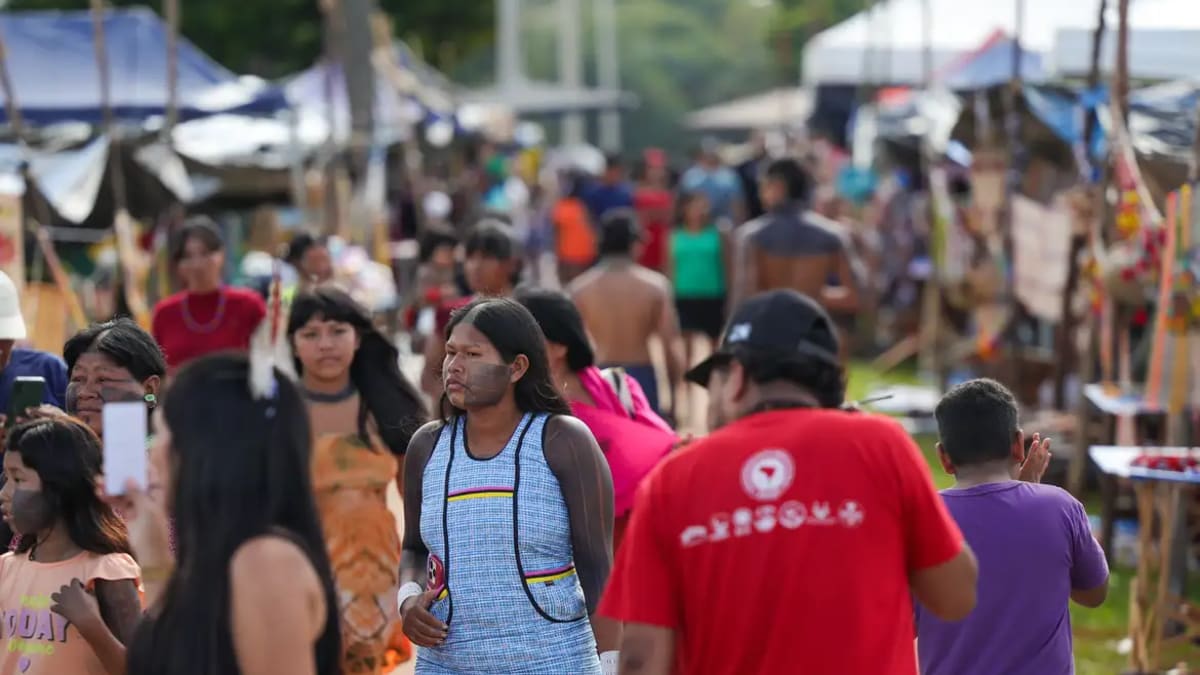 Acampamento Terra Livre reúne mais de mil indígenas baianos em Brasília para debater demarcação e segurança