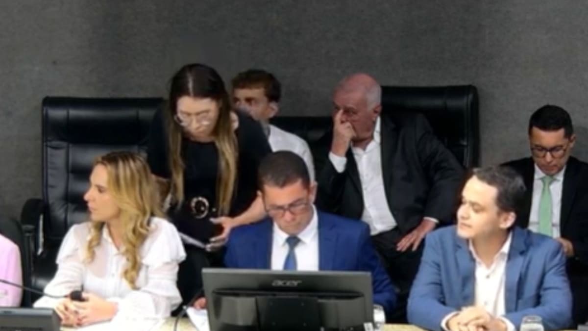 Prefeita de Vitória destaca prioridade para população vulnerável e combate ao feminicídio