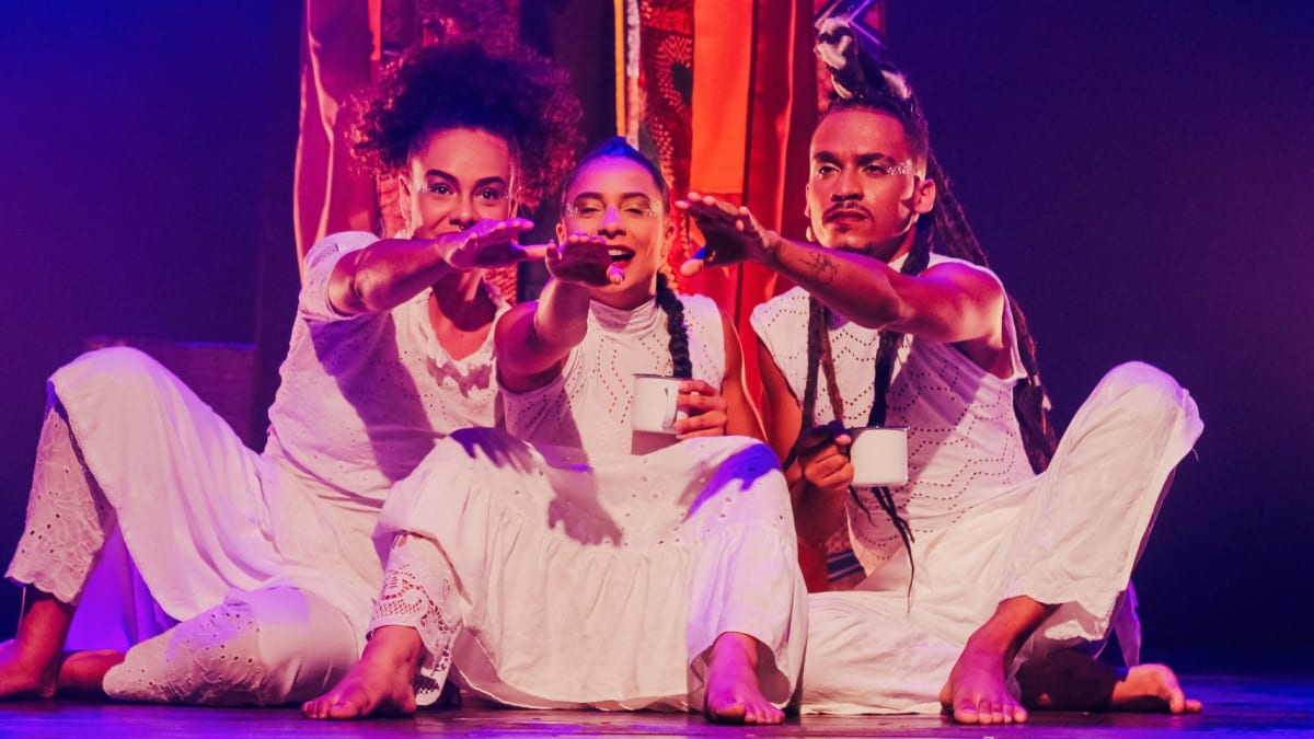 Espetáculo 'Akoko Lati Wa Ni - Tempo de Ser' será apresentado em Feira de Santana