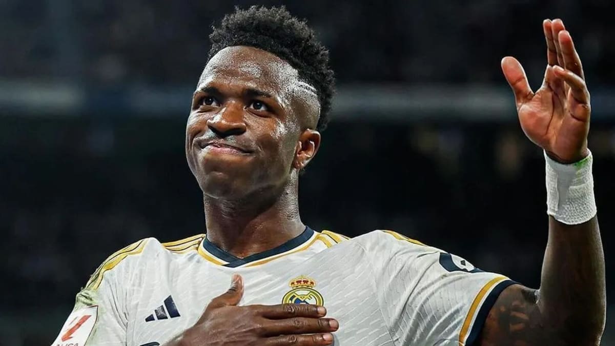 Vinícius Júnior é listado entre os 10 favoritos à Bola de Ouro