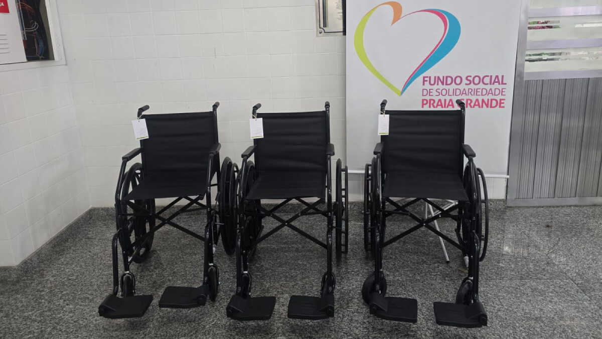 Praia Grande conquista 132 cadeiras de rodas com campanha de tampinhas e lacres