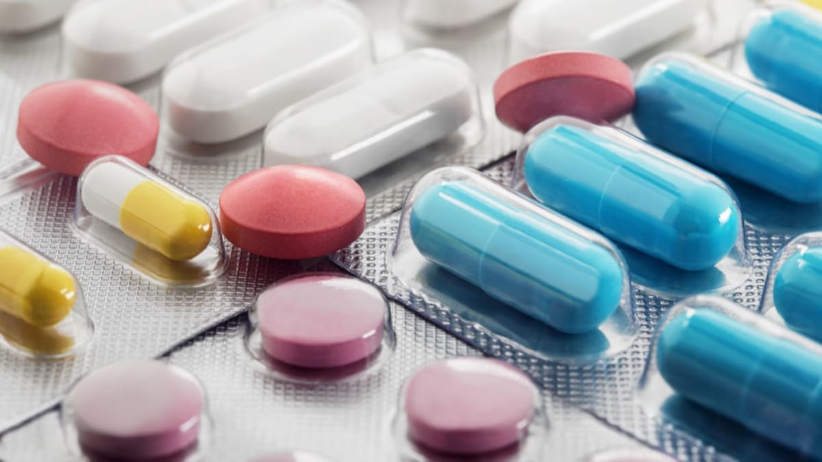 Alerj vota projeto que prevê entrega domiciliar de medicamentos para idosos e pacientes com dificuldade de locomoção