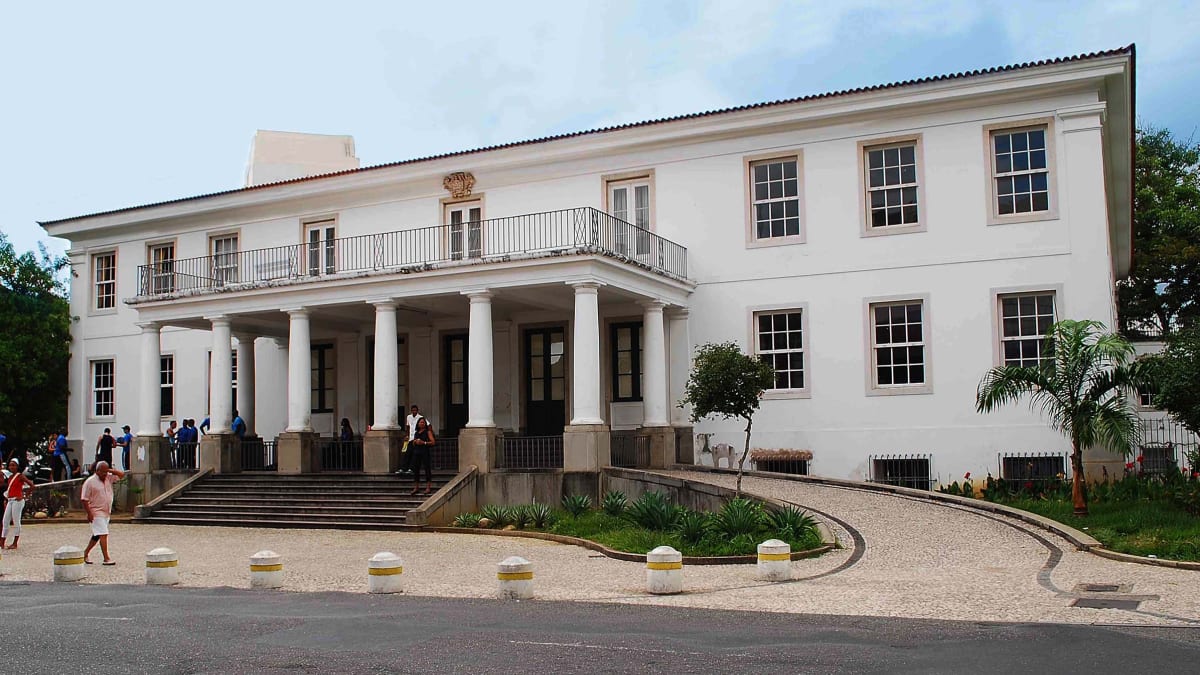 MPF cobra esclarecimentos da UFBA sobre uso de verba e prédio anexo da Escola Politécnica