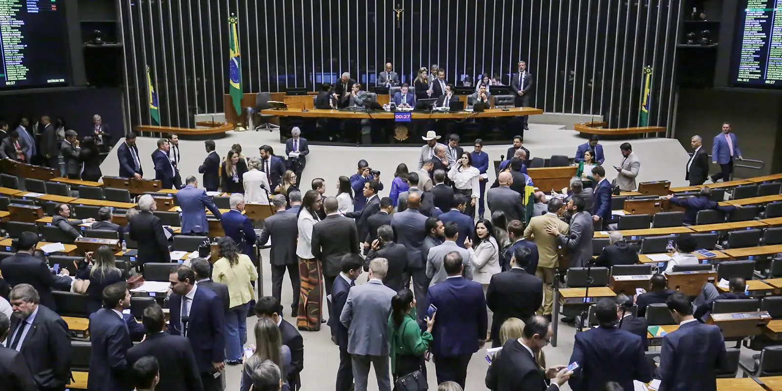 Câmara aprova MP que aumenta rigor no seguro-defeso