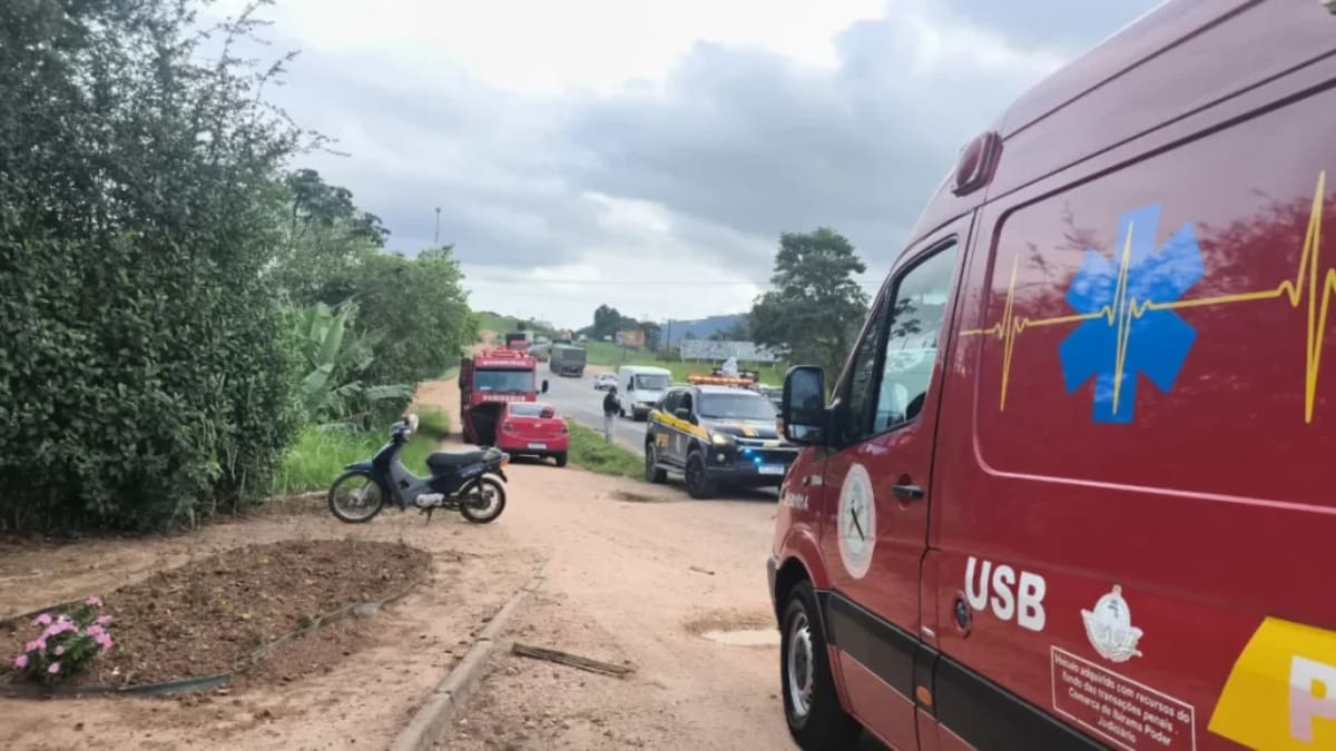 Acidente entre carro e moto deixa homem ferido na BR-470 em Ibirama