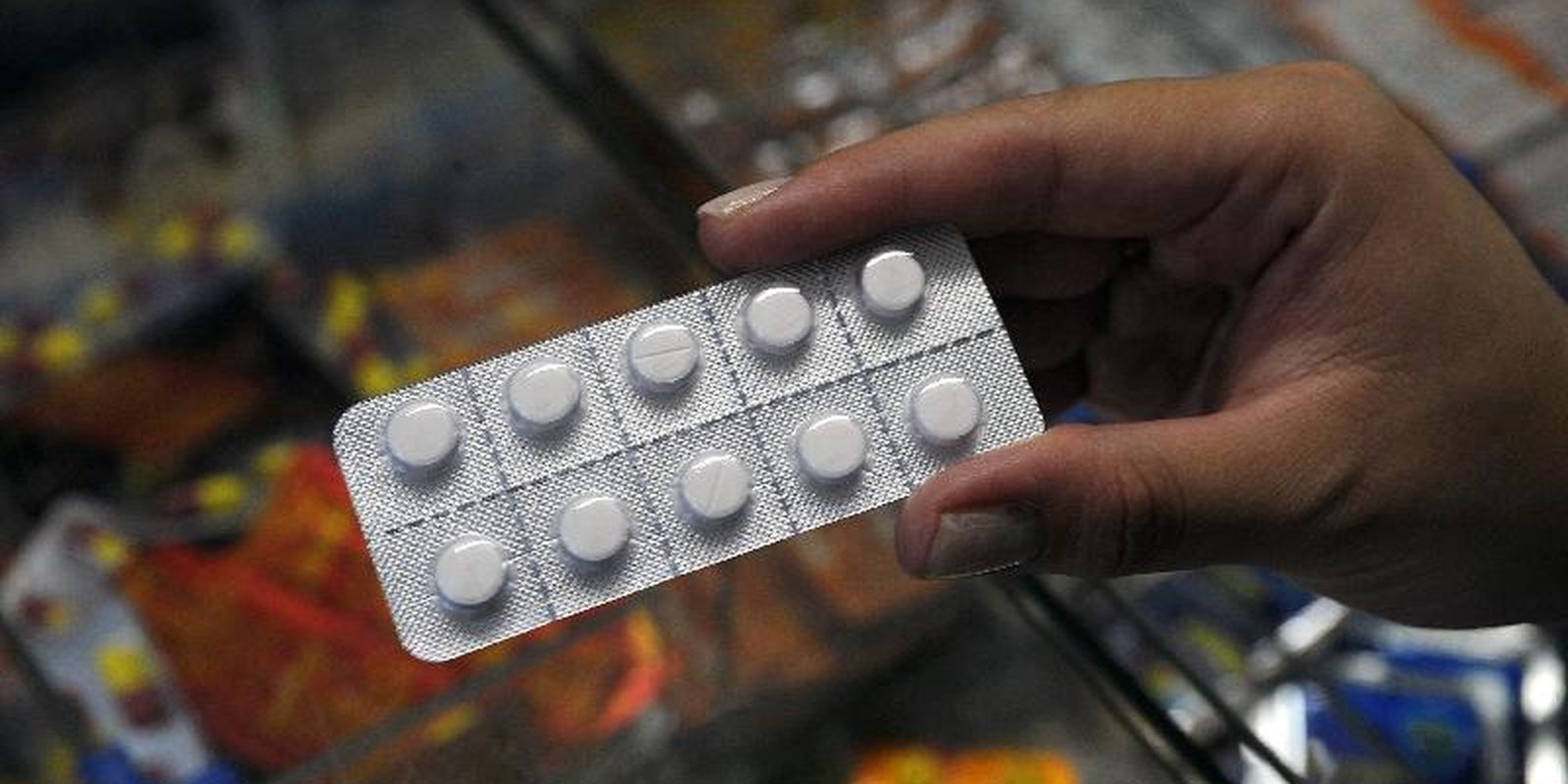 Anvisa determina recolhimento de lote de dipirona da Hypofarma