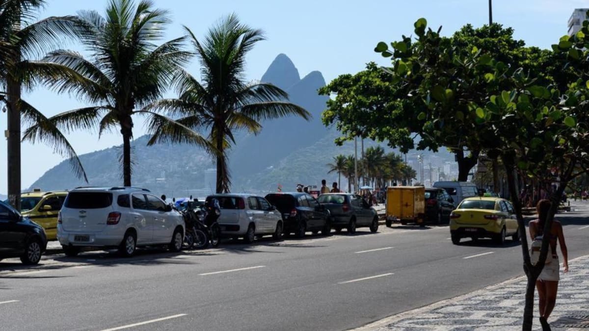 Velocidade máxima nas principais vias da orla do Rio é reduzida para 60 km/h