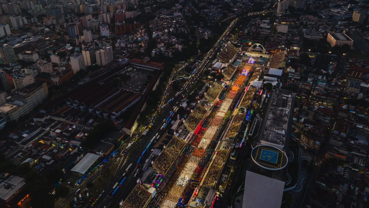 Proposta de Ampliação do Grupo Especial do Carnaval Carioca Será Debatida em Reunião com Prefeito