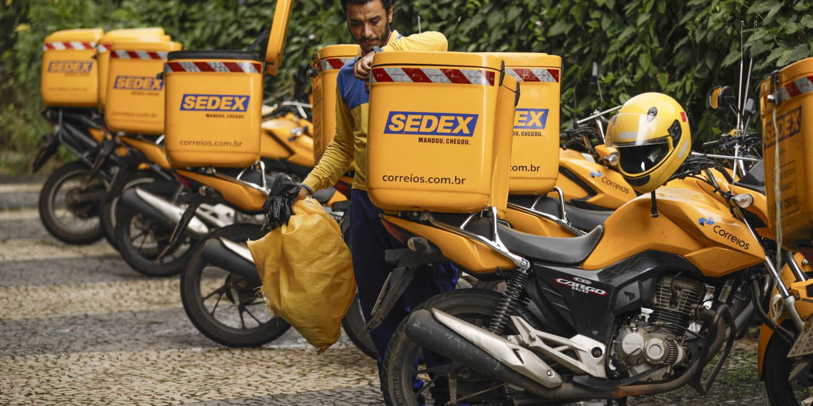 Correios têm adesão menor que o esperado no Plano de Demissão Voluntária