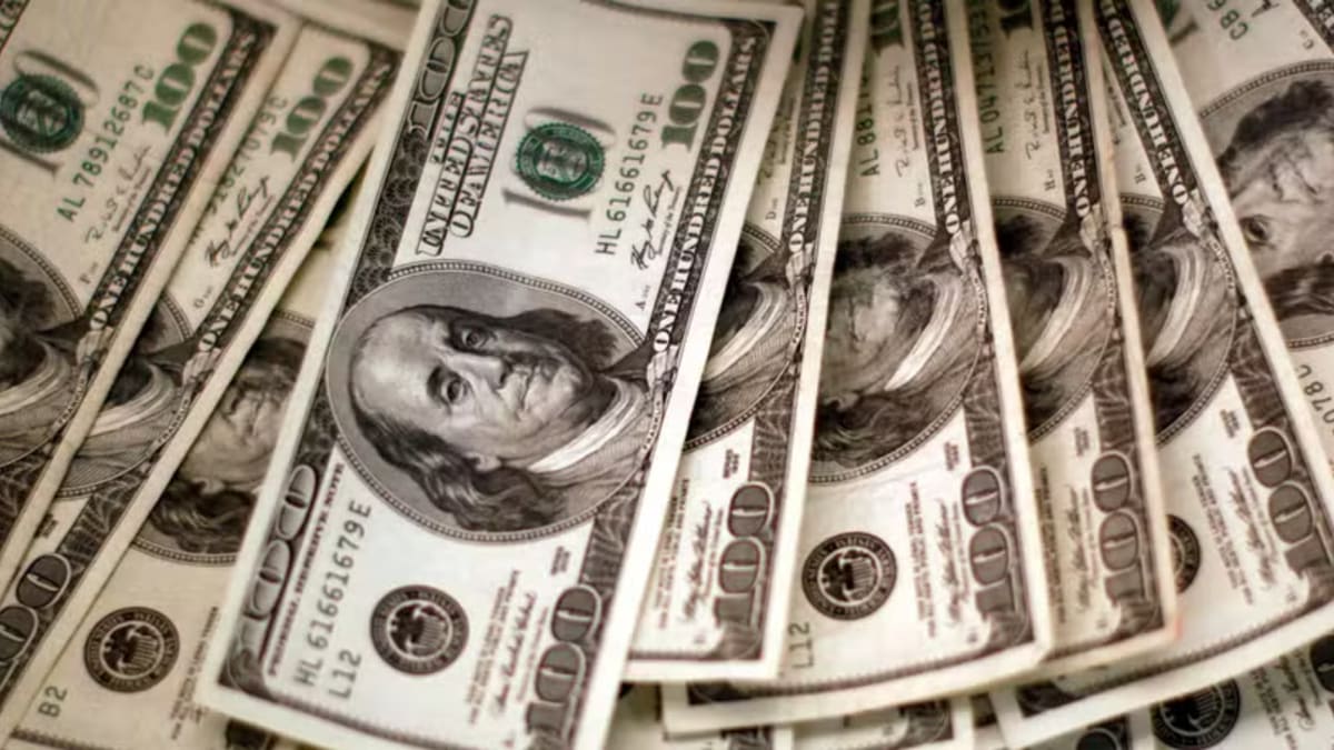 Dólar cai para R$ 5,06 com trégua na guerra no Oriente Médio