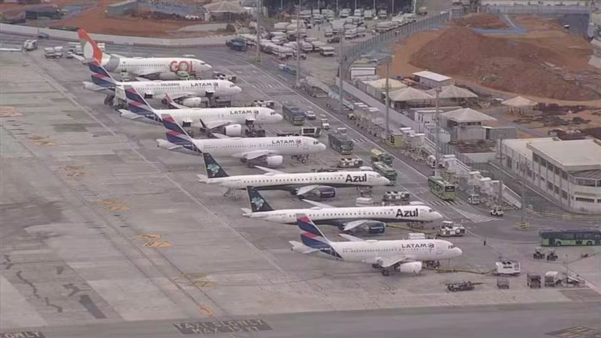 Falha técnica paralisa espaço aéreo de Congonhas e Guarulhos e afeta aeroportos em Minas Gerais