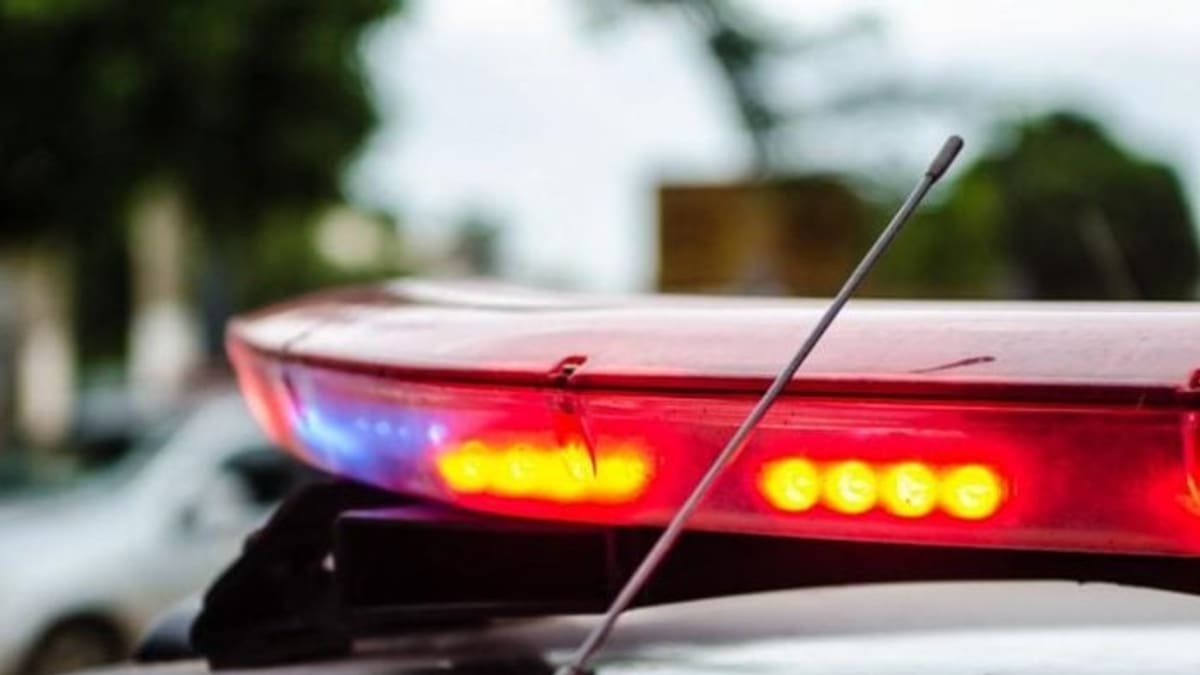 Corpo de mulher é encontrado em estado de decomposição na Praia de Fora, em Palhoça