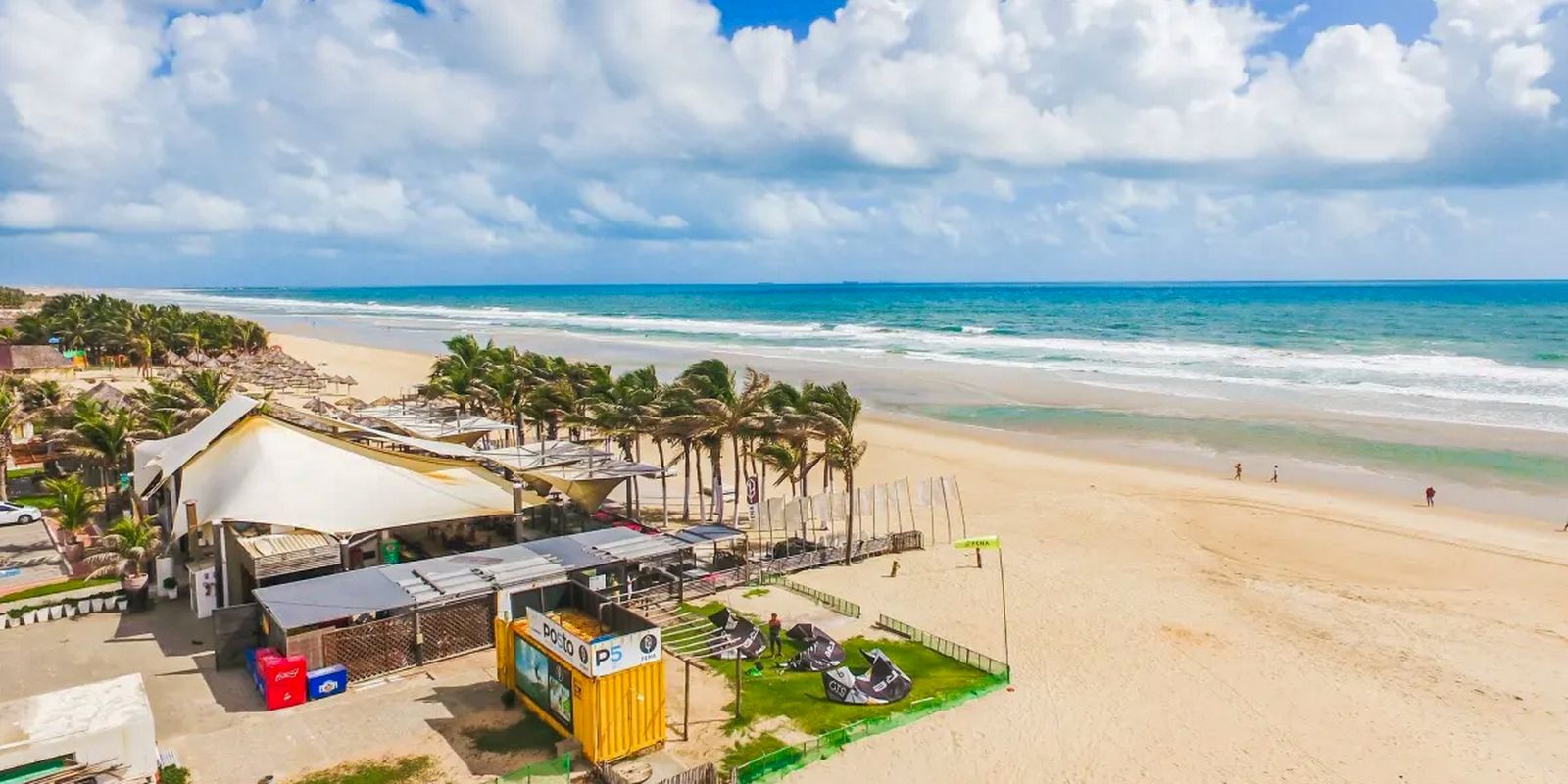 Barracas da Praia do Futuro são regularizadas após 20 anos