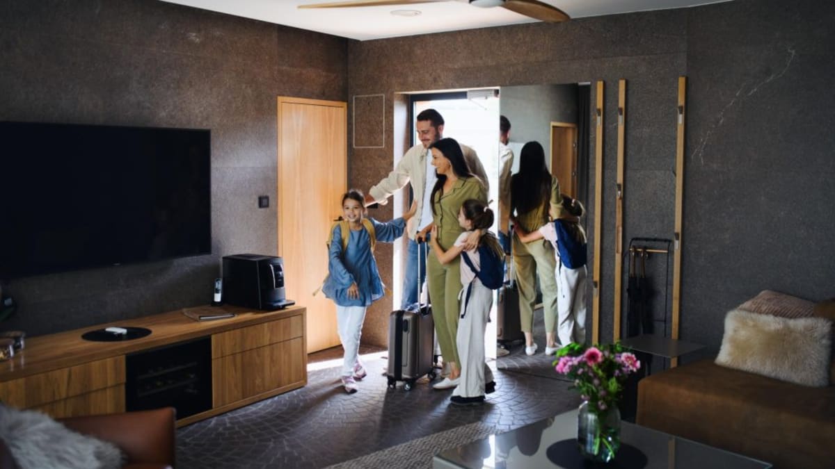 Turismo no Espírito Santo cresce 6,1% em janeiro de 2026, melhor resultado desde 2014