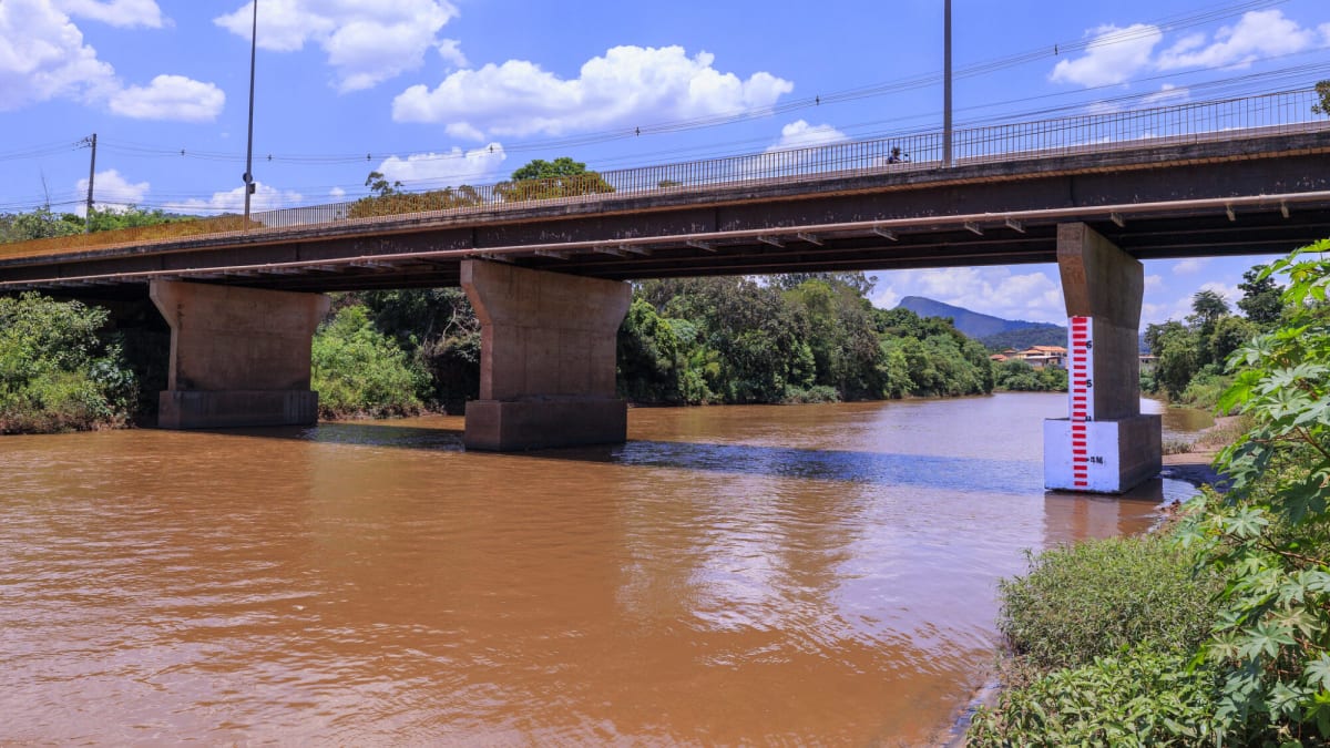 Dois corpos são encontrados em menos de 24 horas às margens do Rio das Velhas na Região Metropolitana de BH