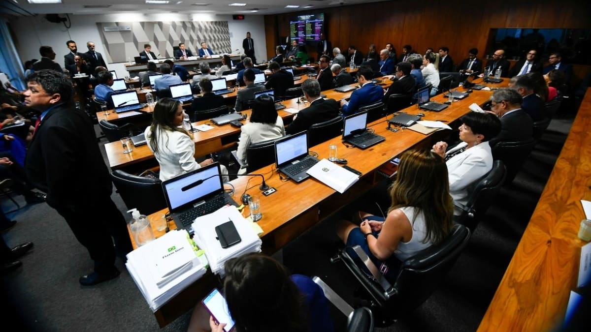 Sabatina de Jorge Messias para o STF marcada para 29 de abril no Senado