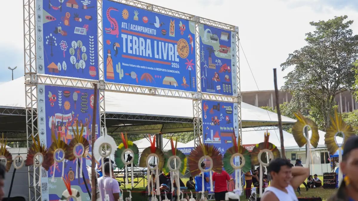 Indígenas realizam marcha em Brasília para reivindicar territórios livres da exploração de petróleo