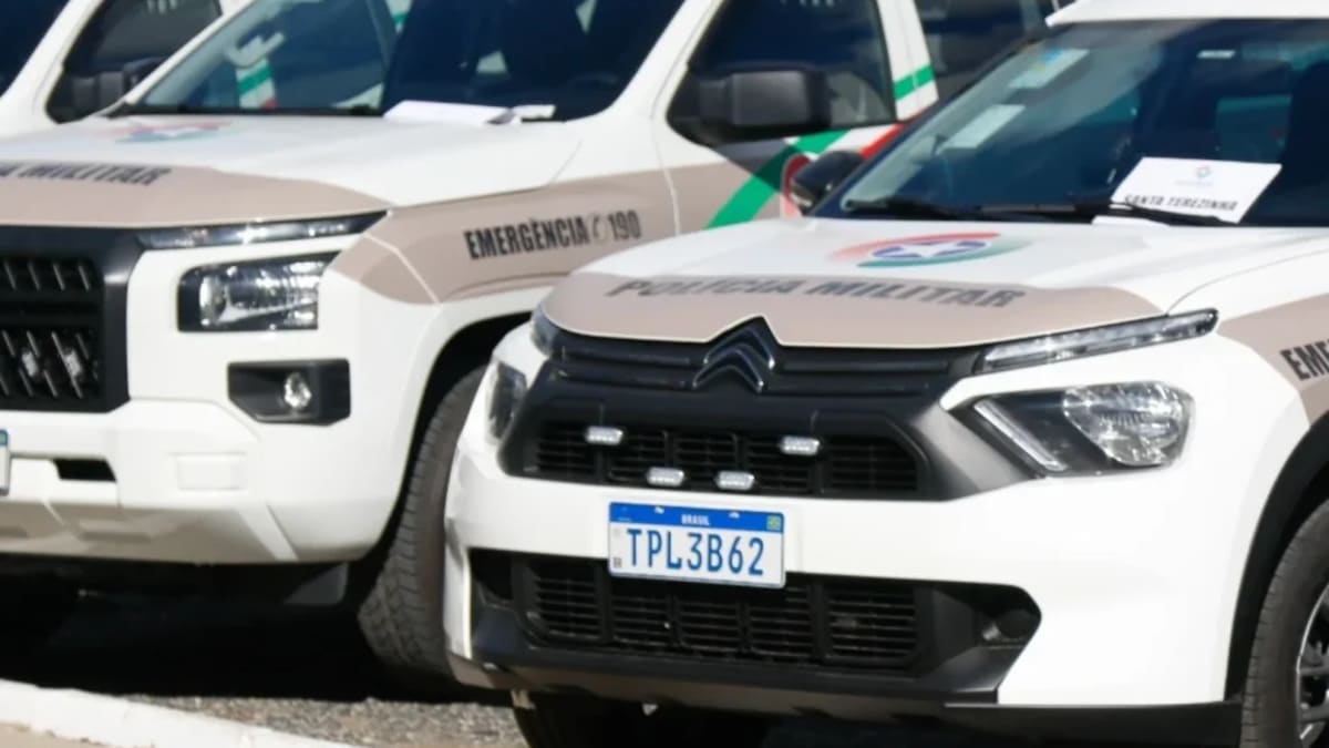 Alto Vale do Itajaí recebe 14 novas viaturas da Polícia Militar