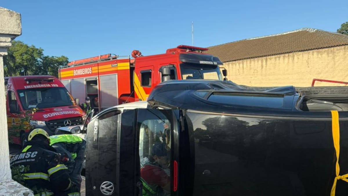 Mulher fica ferida após acidente de trânsito em Criciúma