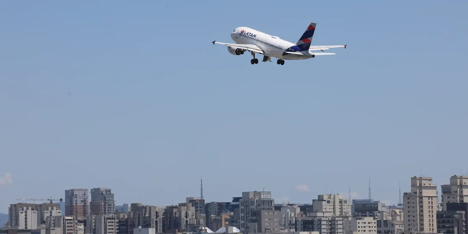 Operações aéreas em Congonhas e outros aeroportos voltam ao normal